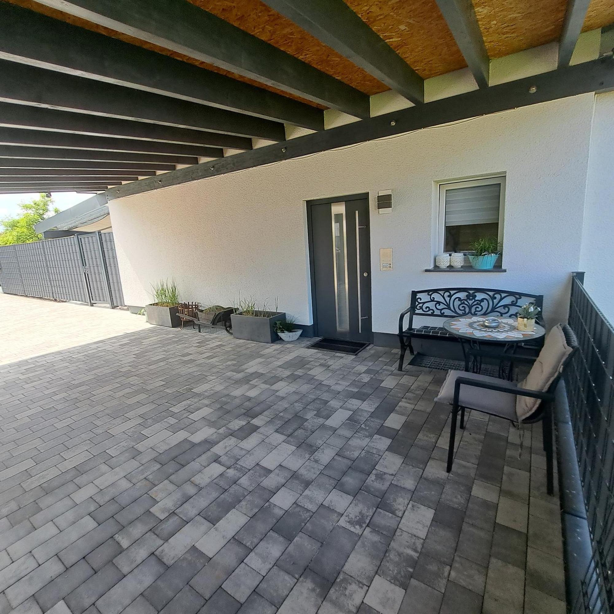 Wunderschoenes 2 Zimmer Apartment Inkl. Parkplatz Asbach  Exterior foto